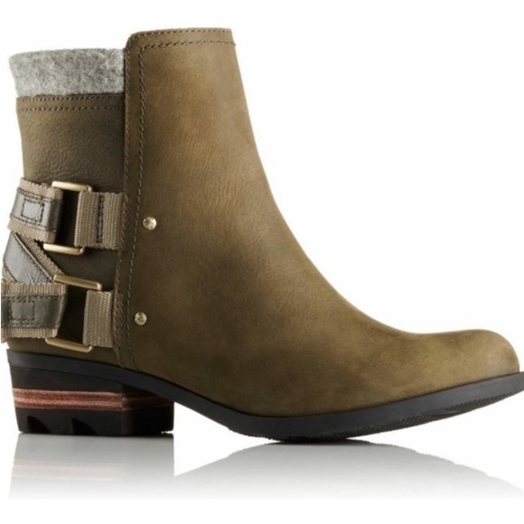 Sorel | Lolla Leather Waterproof Boots Peat Moss Green Olive - Picture 2 of 16